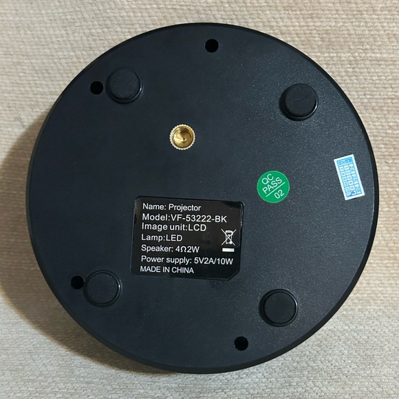 Smart Portable Projector - Picture 4 of 4